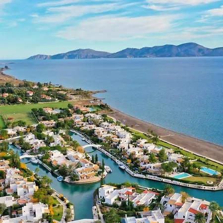 Unique Canal With Boat Dock In Porto Hydra Villa *
